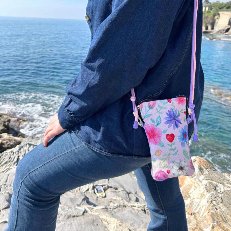 Mini bag porta telefono con stampa floreale