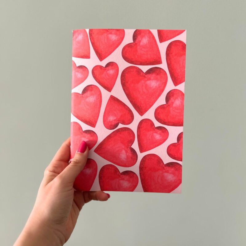 quaderno a pagine bianche cuori